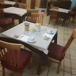 詹蒂莱酒店 3* Pianillo